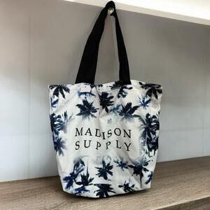 MADISON SUPPLY Canvas Tote Grocery Beach Tote Blue White NWT
